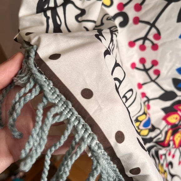 Round Mandala Tapestry - Picture 3 of 4